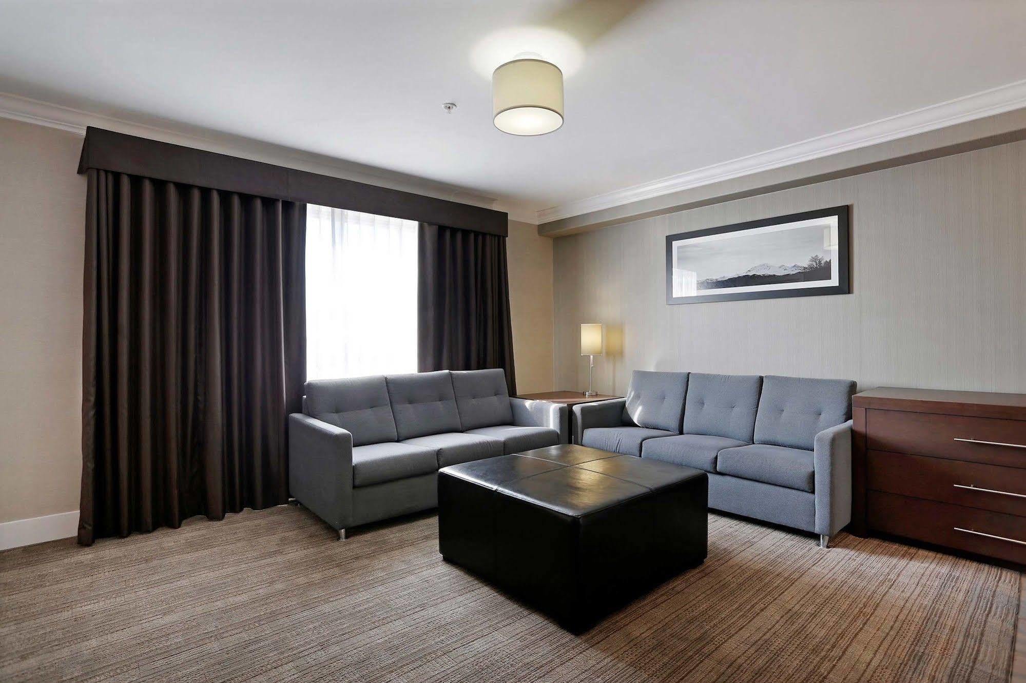 Sandman Hotel And Suites Abbotsford Ngoại thất bức ảnh